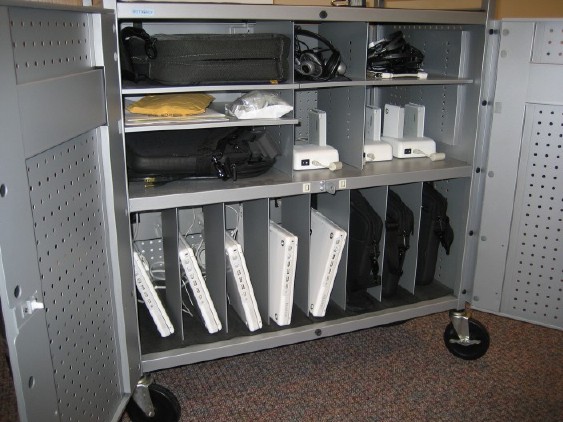 laptop cart